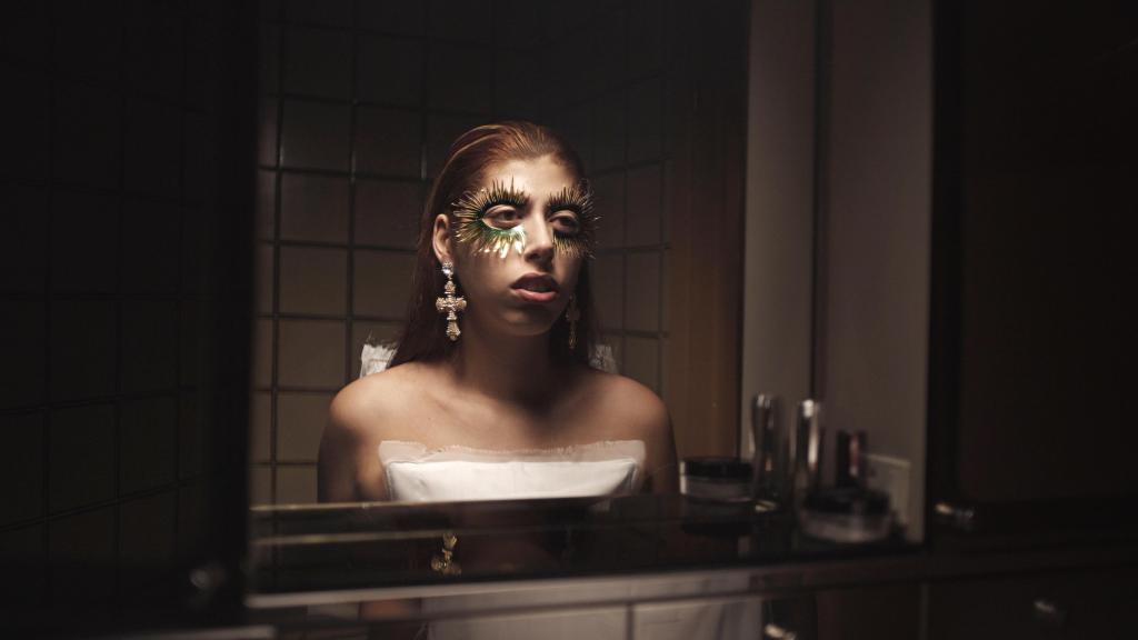 La imagen tiene un atributo ALT vacío; su nombre de archivo es marineradeluces1.jpg